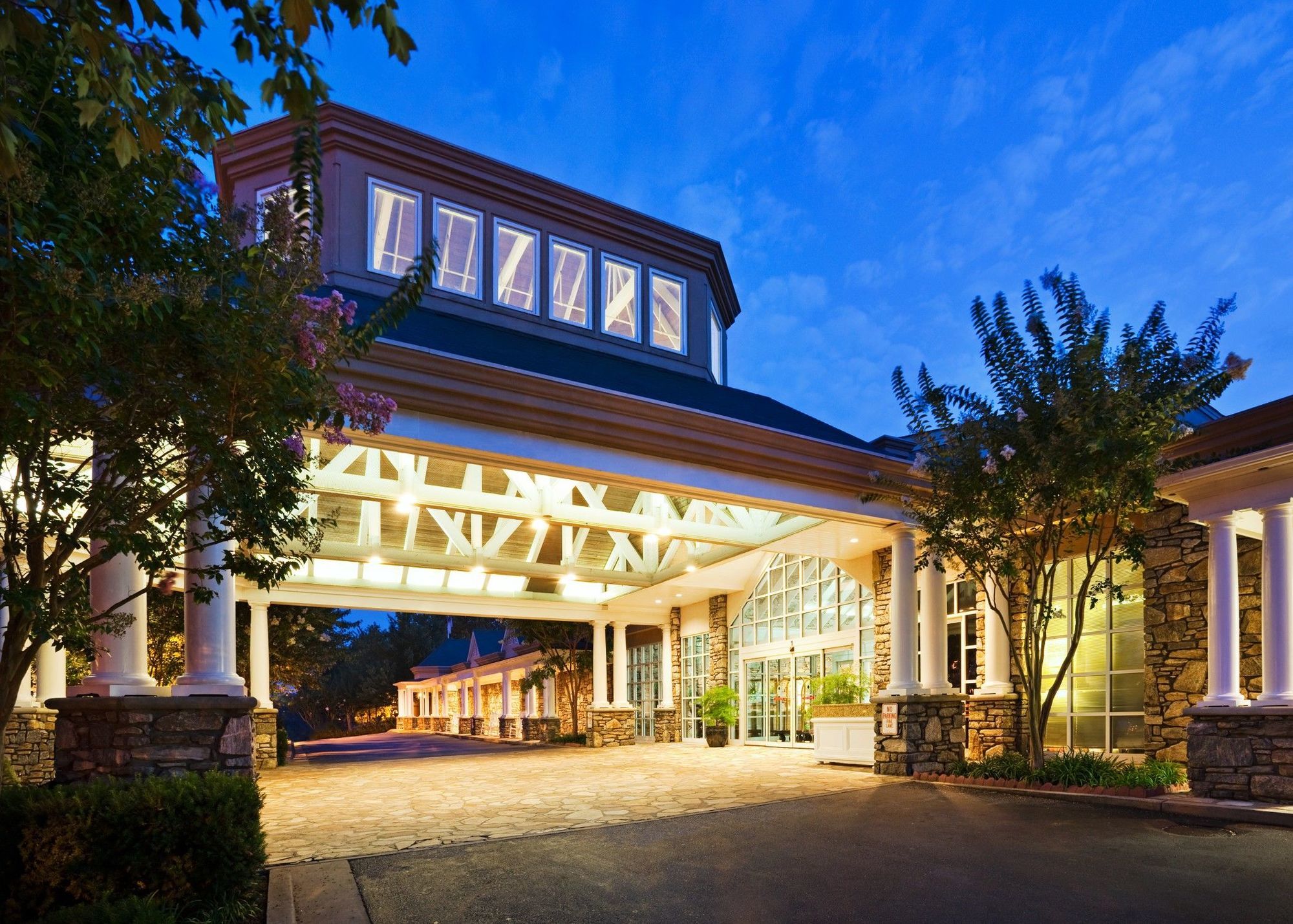 Crowne Plaza Resort Asheville, An Ihg Hotel Bagian luar foto